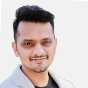Portrait of Wasim Qamar, Co-founder of Difinity